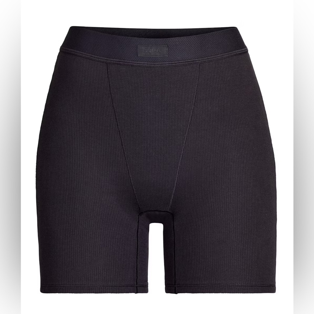 $36 MSRP NWT SKIMS Women’s Cotton Ribbed Boxers size XS